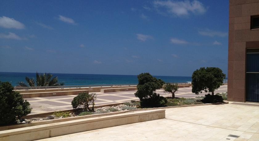 Leonardo Plaza Haifa Szoba fotó